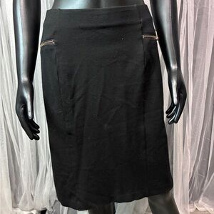 Carmen Marc Valvo Black Pencil Skirt with Zipper Accents